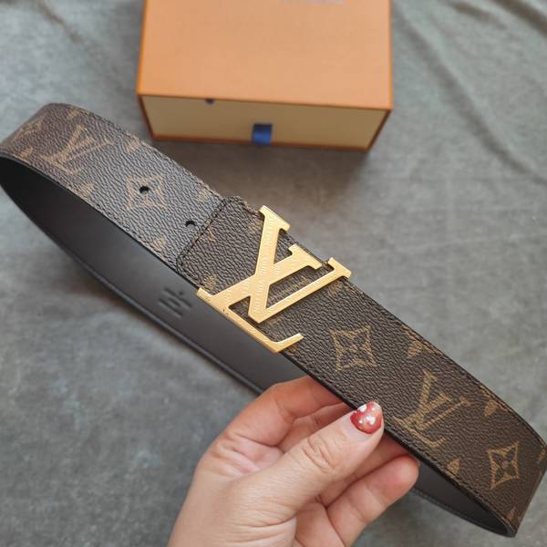 Louis Vuitton Belt LVB00375